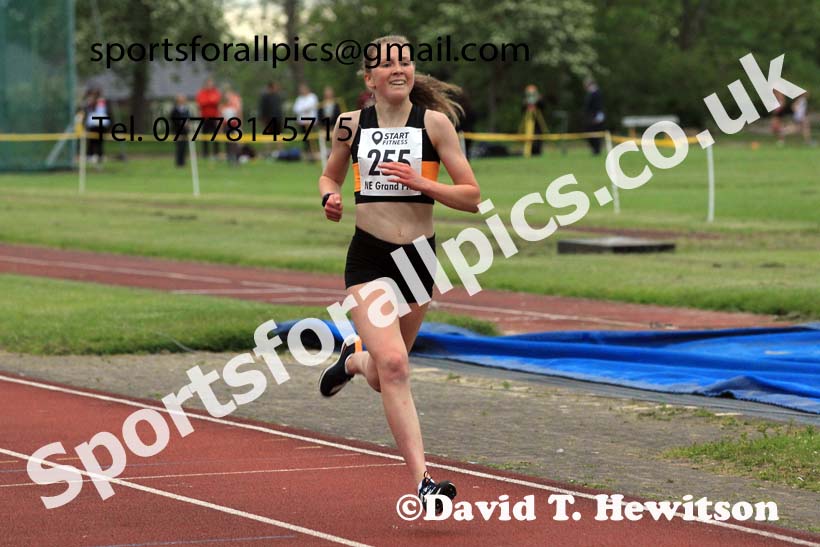 3000 metres, NEGP 2, Monkton. Photo: David T. Hewitson/Sports for All Pics